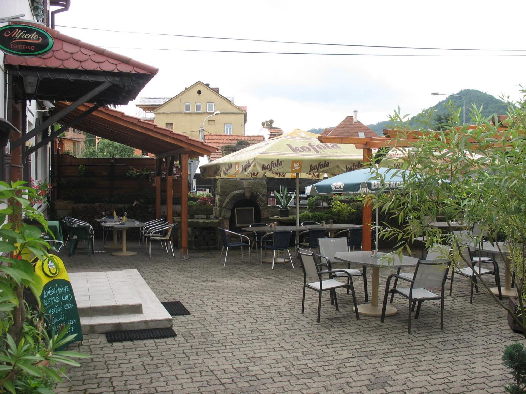 Hotel Kovarna Decin Extérieur photo