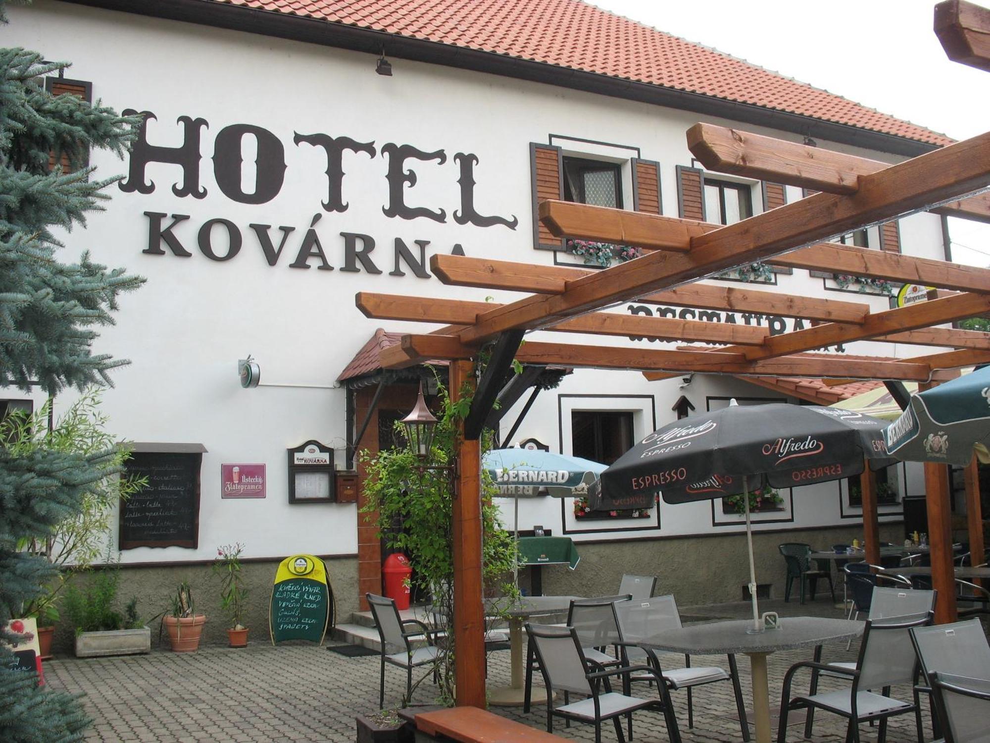 Hotel Kovarna Decin Extérieur photo