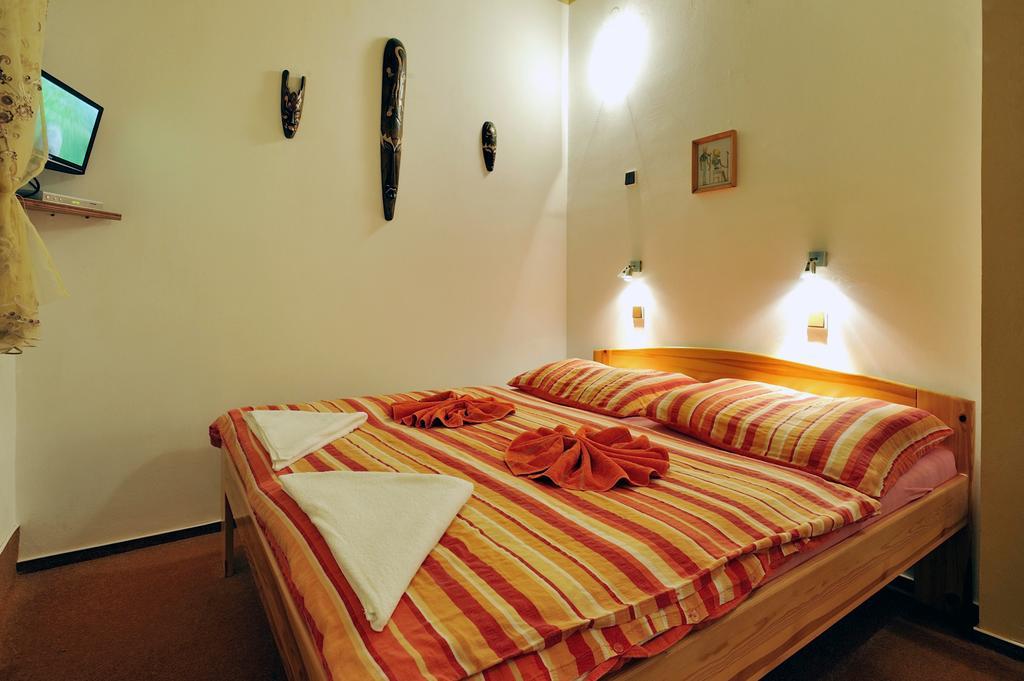 Hotel Kovarna Decin Extérieur photo